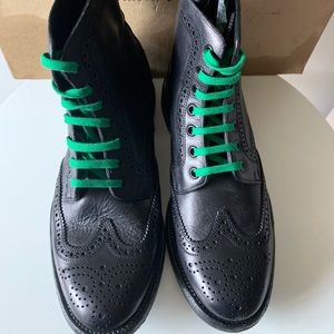 burberry laces